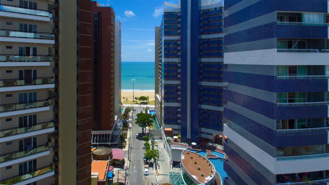Executive One-Bedroom Apartment with Queen Bed and Partial Sea View
